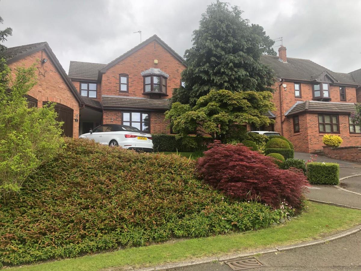 Wilmslow Airbnb ภายนอก รูปภาพ